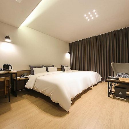 Yeoubi Hotel Ilsan Ni Exteriör bild