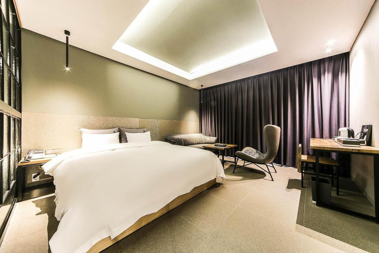 Yeoubi Hotel Ilsan Ni Exteriör bild